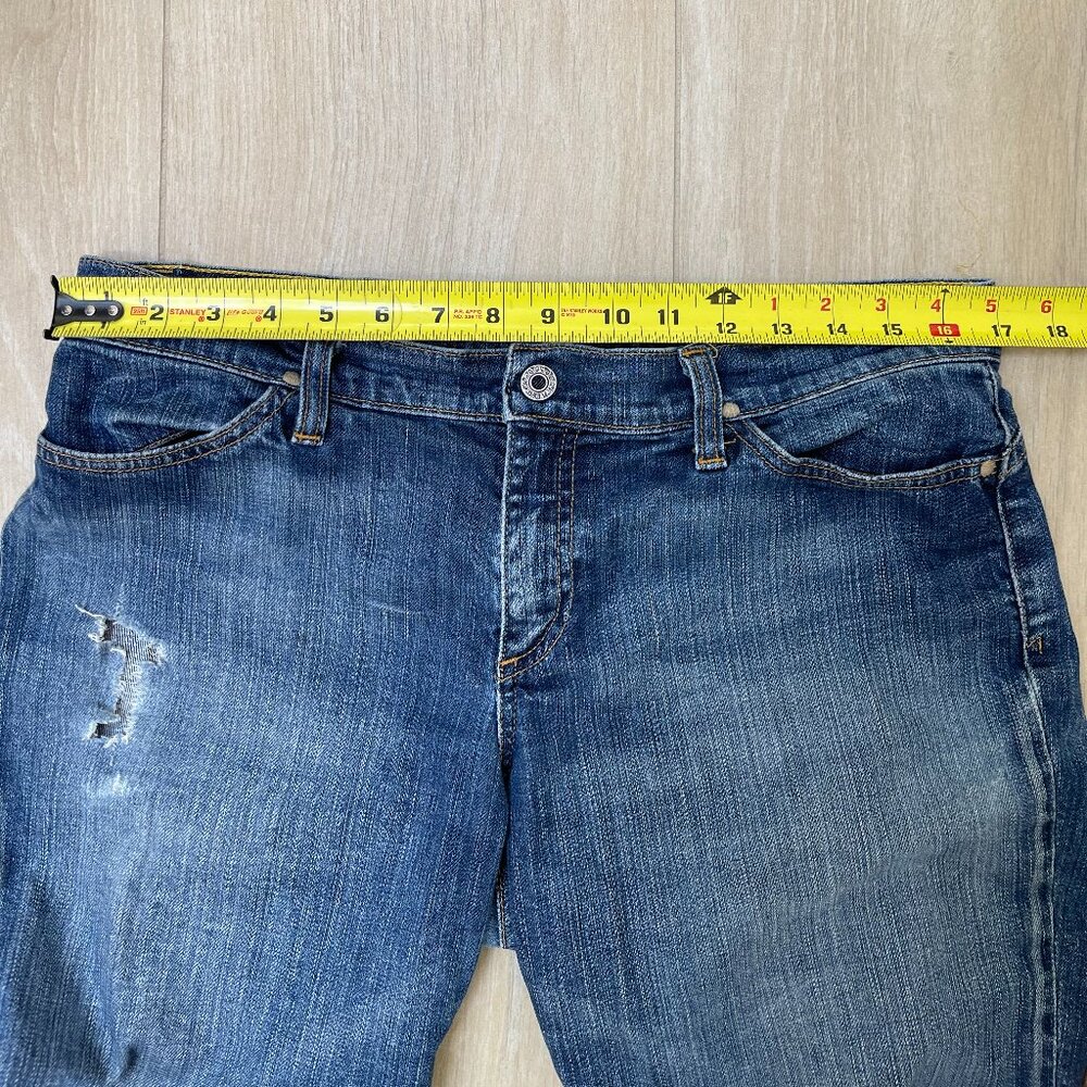 AG Adriano Goldschmied 'The Shorty' Distressed Jean Short 32 - Picture 4 of 11